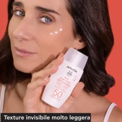 Apivita Bee Sun Safe Daily Age Repair Fluido Solare Ultraleggero Anti-age Anti-macchie Scure Spf50 50ml