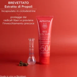 Apivita Bee Sun Safe Hydra Fresh Crema Solare Viso Colorata Spf50 Texture Leggera 200ml
