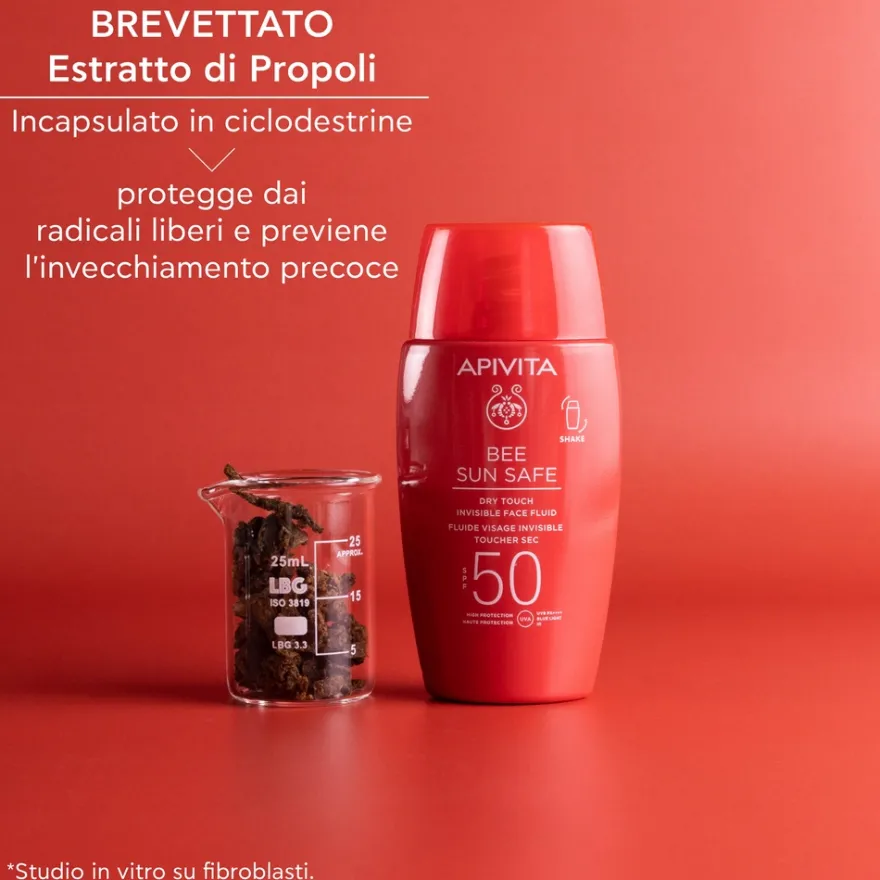 Apivita Bee Sun Safe Invisible Dry Touch Fluido Solare Viso Leggero Con Protezione Spf50 Antietà 50ml