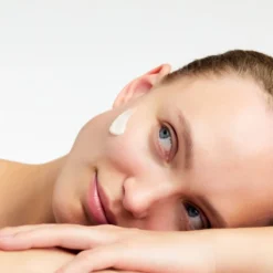 Dr. Hauschka Crema Alla Rosa Per Il Giorno 30ml