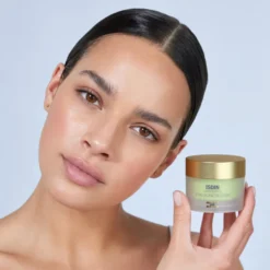 Isdin Isdinceutics Hyaluronic Moisture Oily Crema Viso Idratante Pelle Mista E Grassa 50g