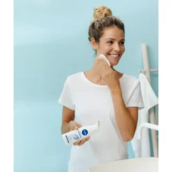 Nivea Latte Detergente Viso Rinfrescante E Idratante 200ml