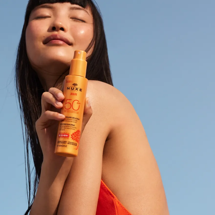 Nuxe Sun Latte Solare Spray Viso E Corpo Spf50 150ml