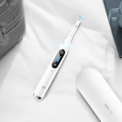 Oral-b Io 9s Spazzolino Elettrico Ricaricabile + 2 Refill