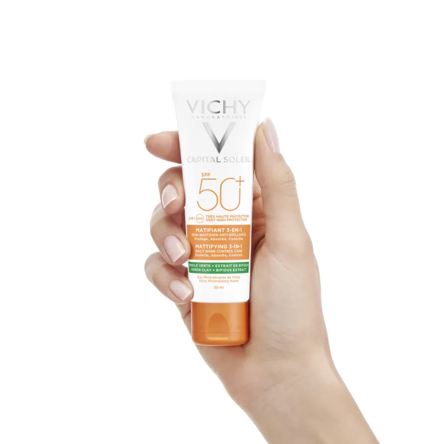 Vichy Trattamento Opacizzante 3 In 1 Effetto Mat Viso Protezione Molto Alta Spf 50+ 50ml